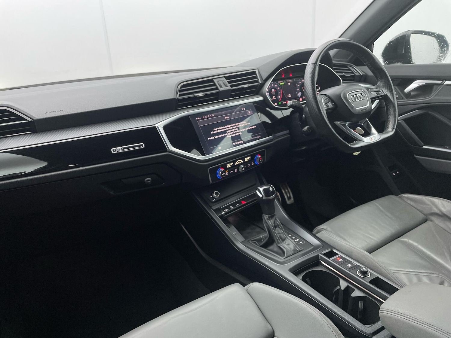 Used Audi Q3 2021 for sale - 76918704: Photo 9