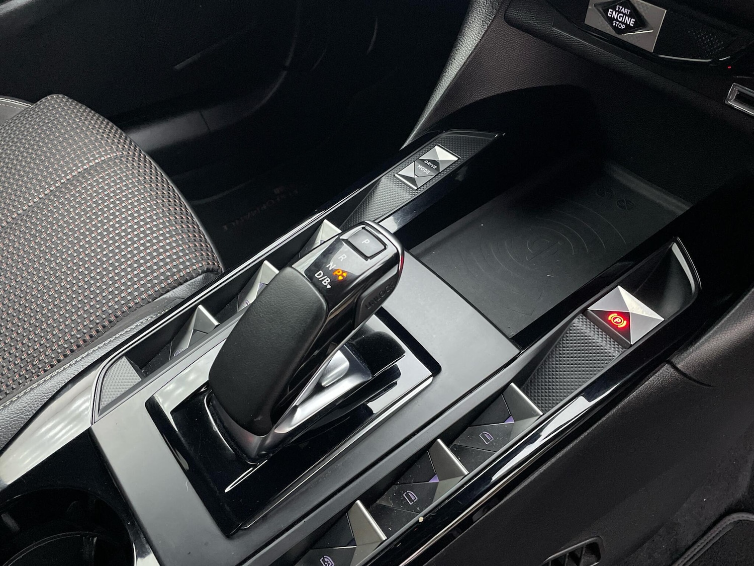 Used DS Automobiles DS 3 Crossback 2022 for sale - 76994714: Photo 20