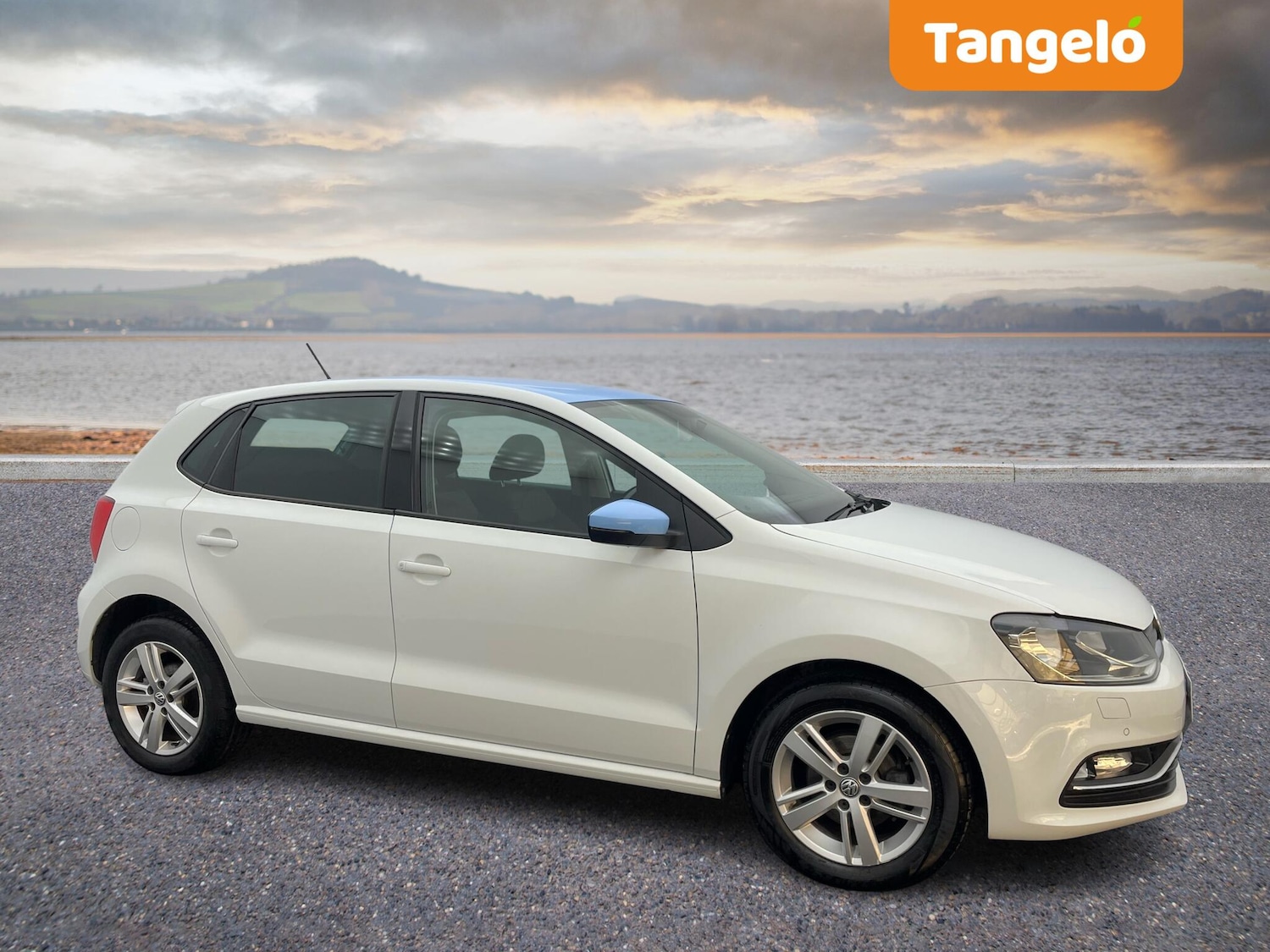 Used Volkswagen Polo 2016 for sale - 76765865: Photo 1