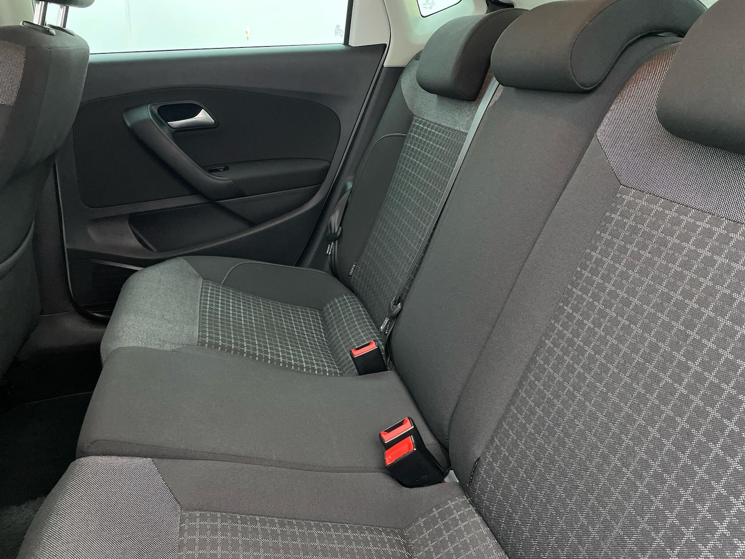 Used Volkswagen Polo 2016 for sale - 76765865: Photo 18