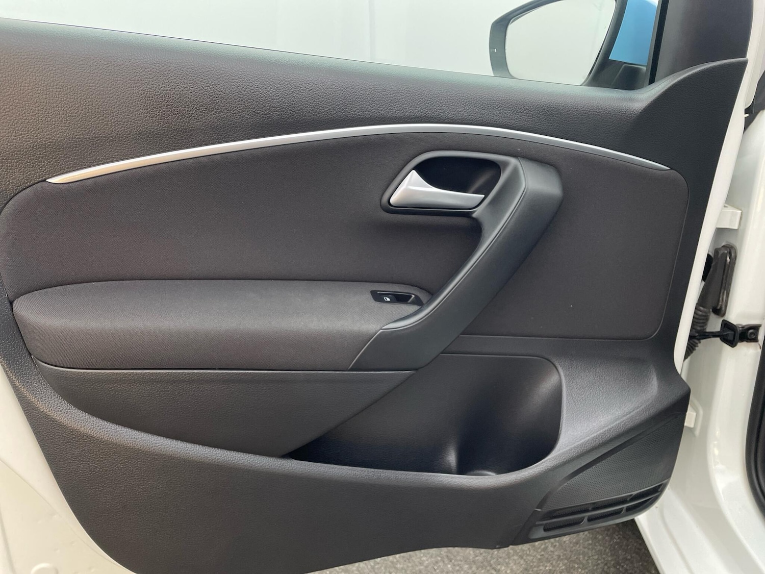 Used Volkswagen Polo 2016 for sale - 76765865: Photo 27