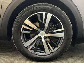 Used Peugeot 5008 2023 for sale - 74243494: Photo