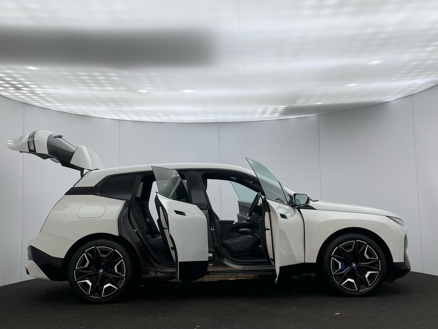 Used BMW iX 2022 for sale - 77203737: Photo 44