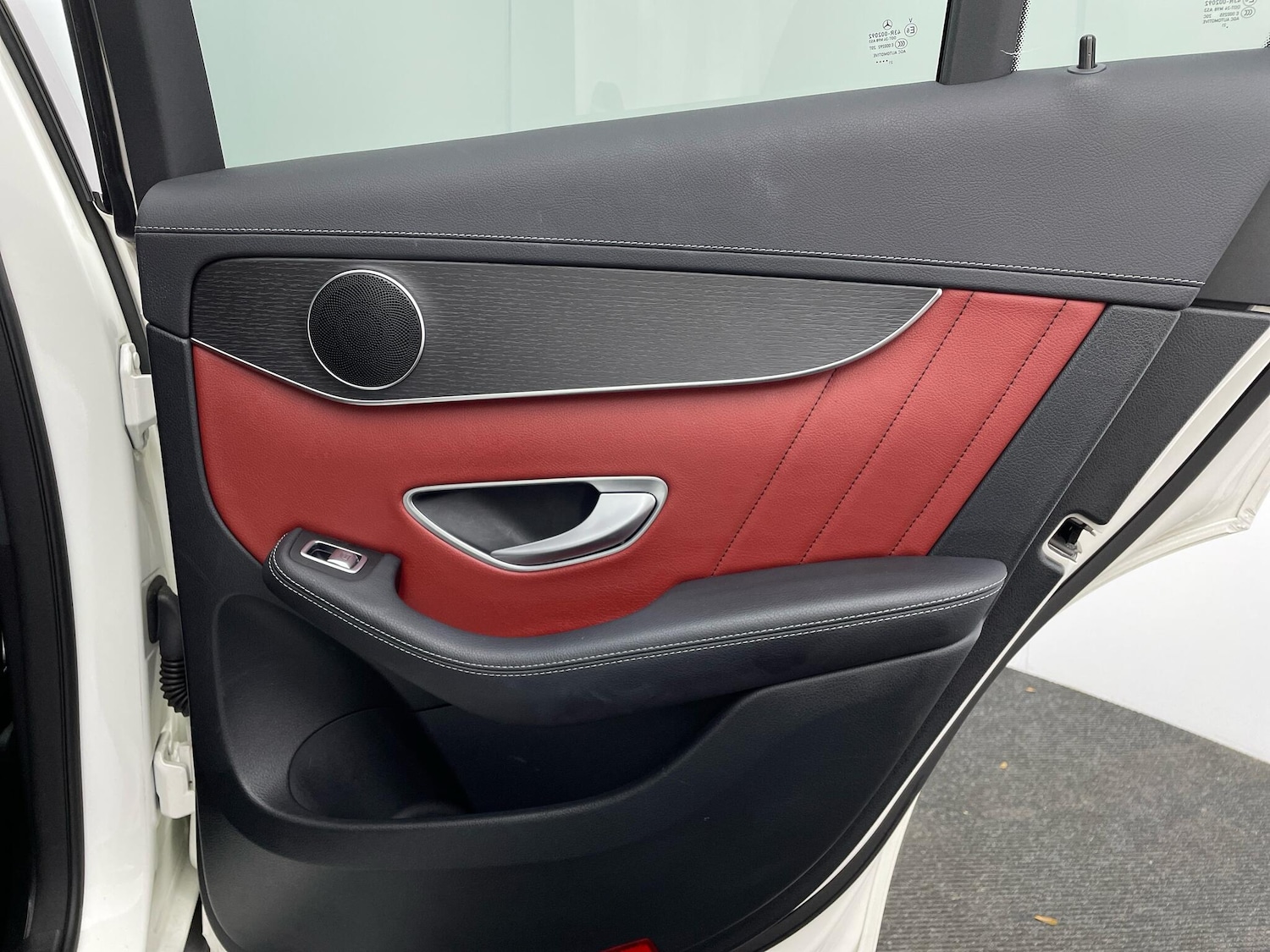 Used Mercedes-Benz GLC 2021 for sale - 76457052: Photo 13