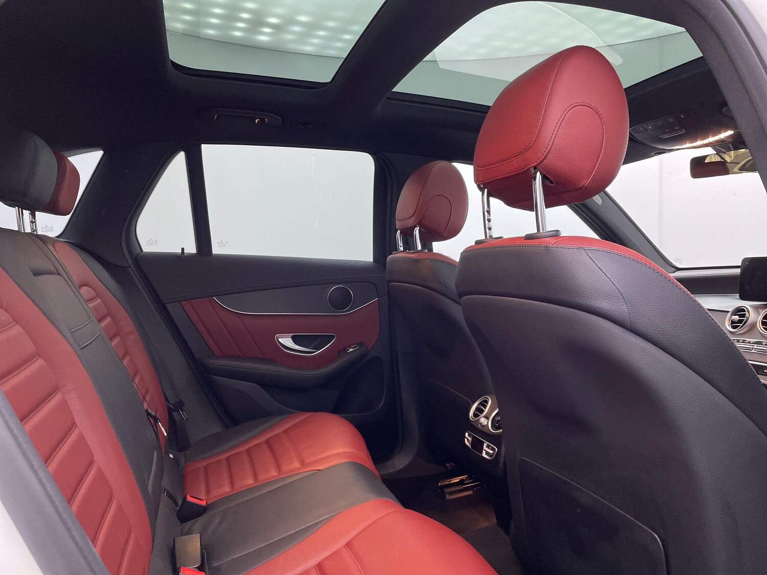 Used Mercedes-Benz GLC 2021 for sale - 76457052: Photo 14