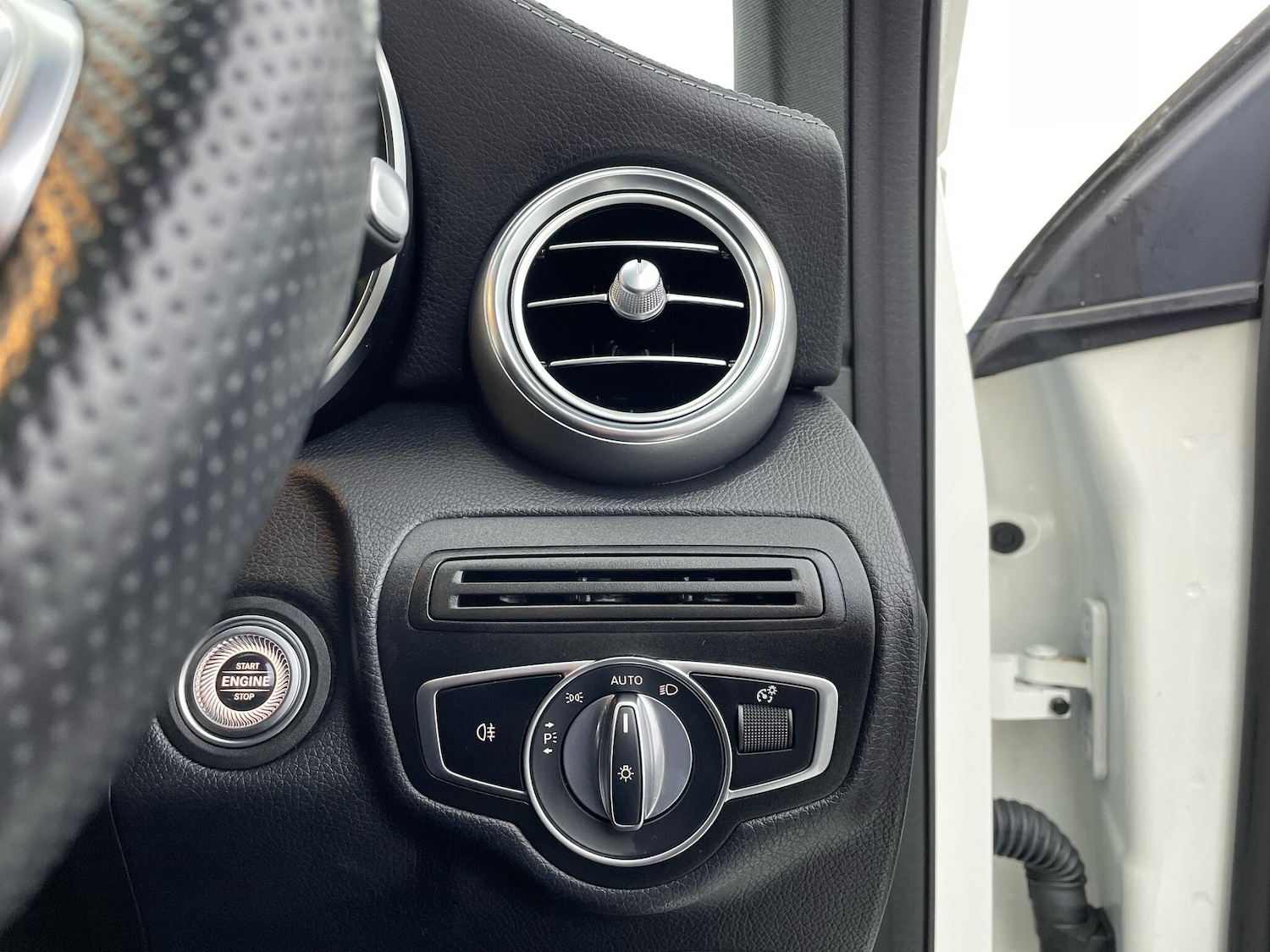 Used Mercedes-Benz GLC 2021 for sale - 76457052: Photo 22