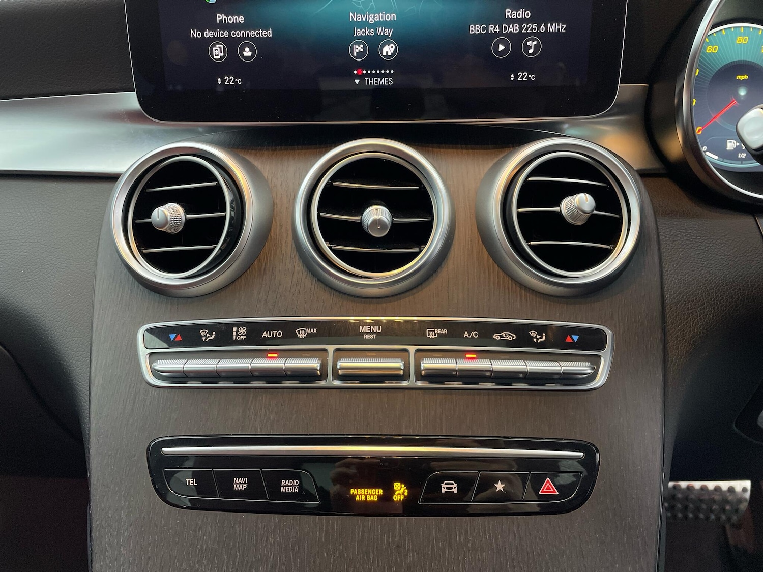 Used Mercedes-Benz GLC 2021 for sale - 76457052: Photo 26