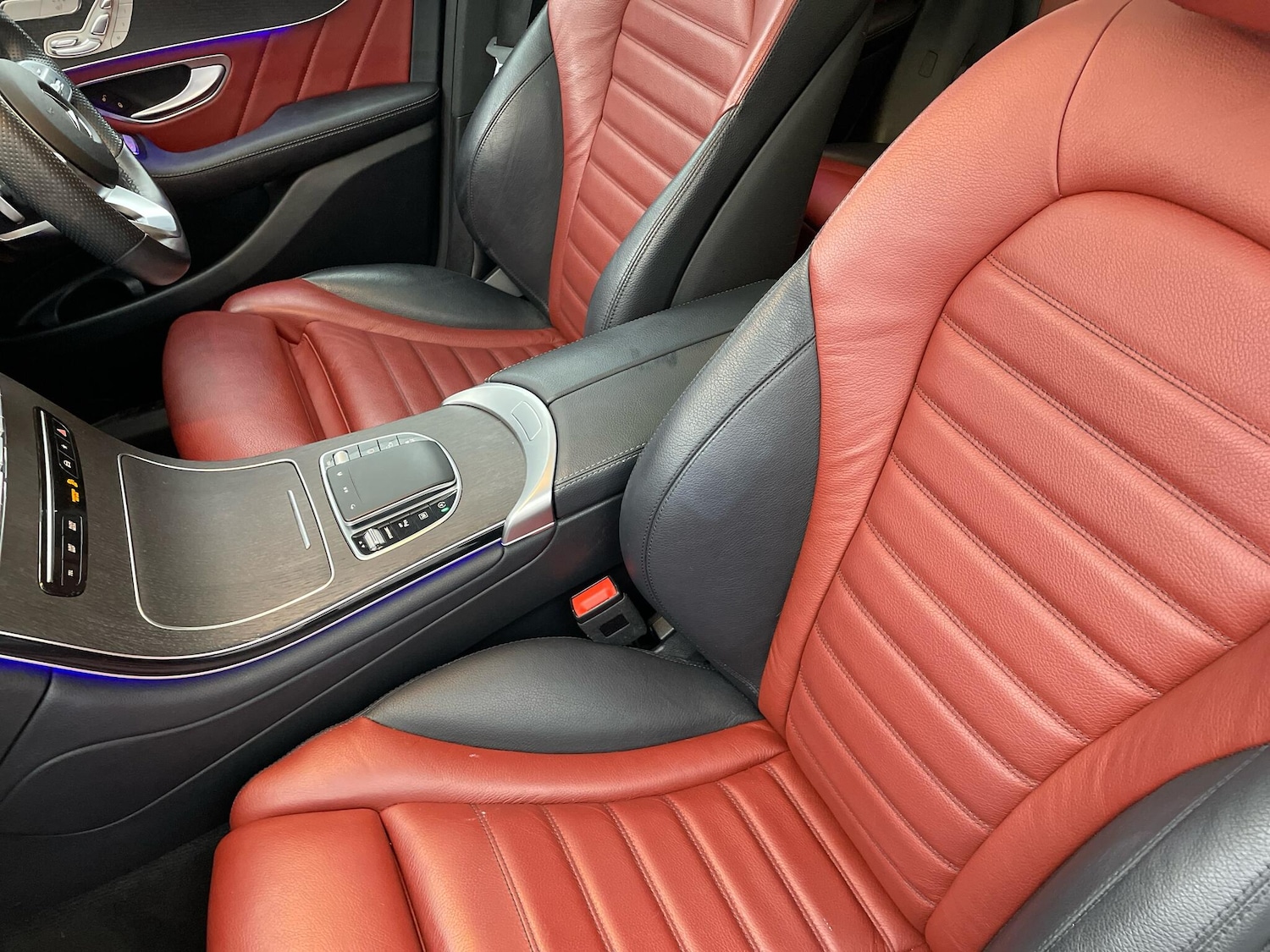 Used Mercedes-Benz GLC 2021 for sale - 76457052: Photo 32