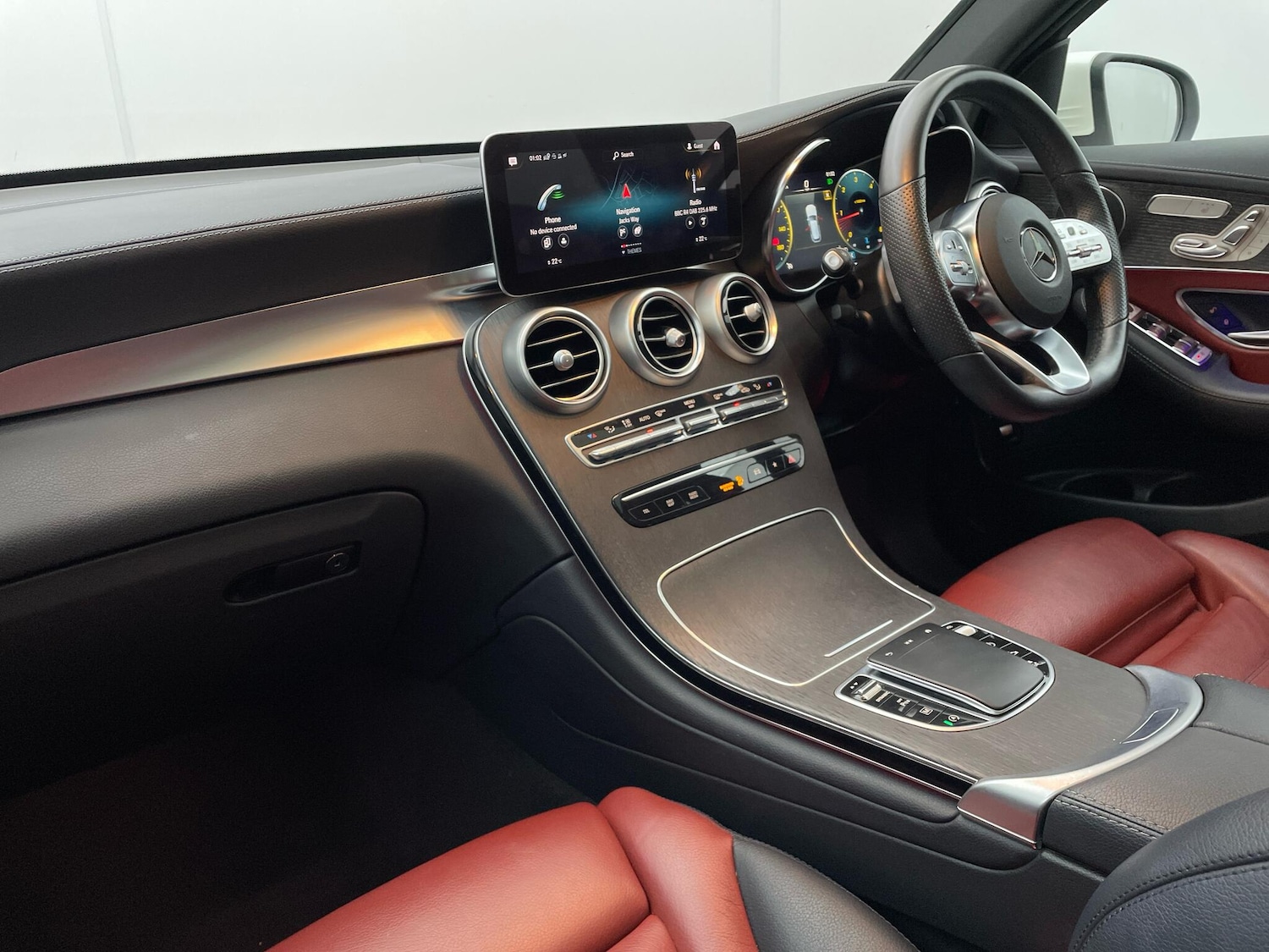 Used Mercedes-Benz GLC 2021 for sale - 76457052: Photo 9