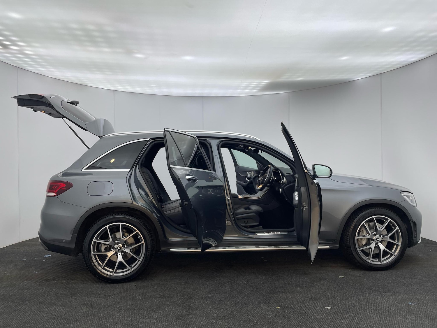 Used Mercedes-Benz GLC 2021 for sale - 76702507: Photo 15