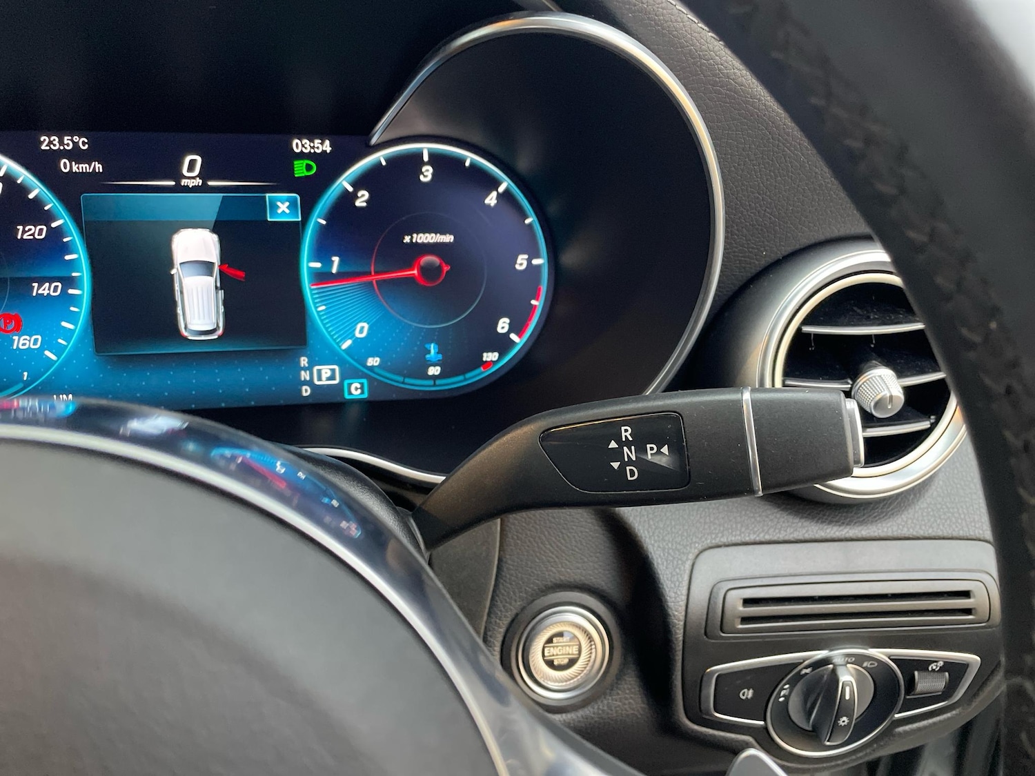 Used Mercedes-Benz GLC 2021 for sale - 76702507: Photo 26