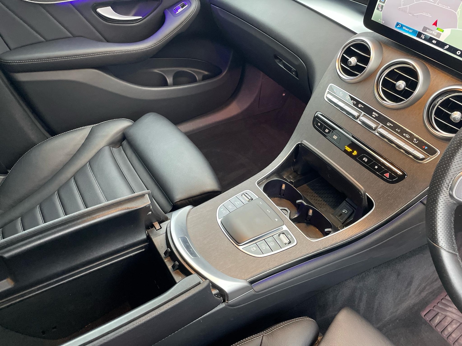 Used Mercedes-Benz GLC 2021 for sale - 76702507: Photo 30