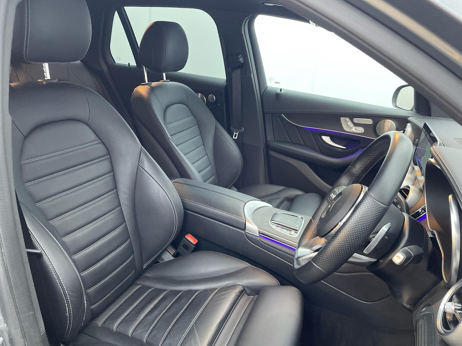 Used Mercedes-Benz GLC 2021 for sale - 76702507: Photo 35