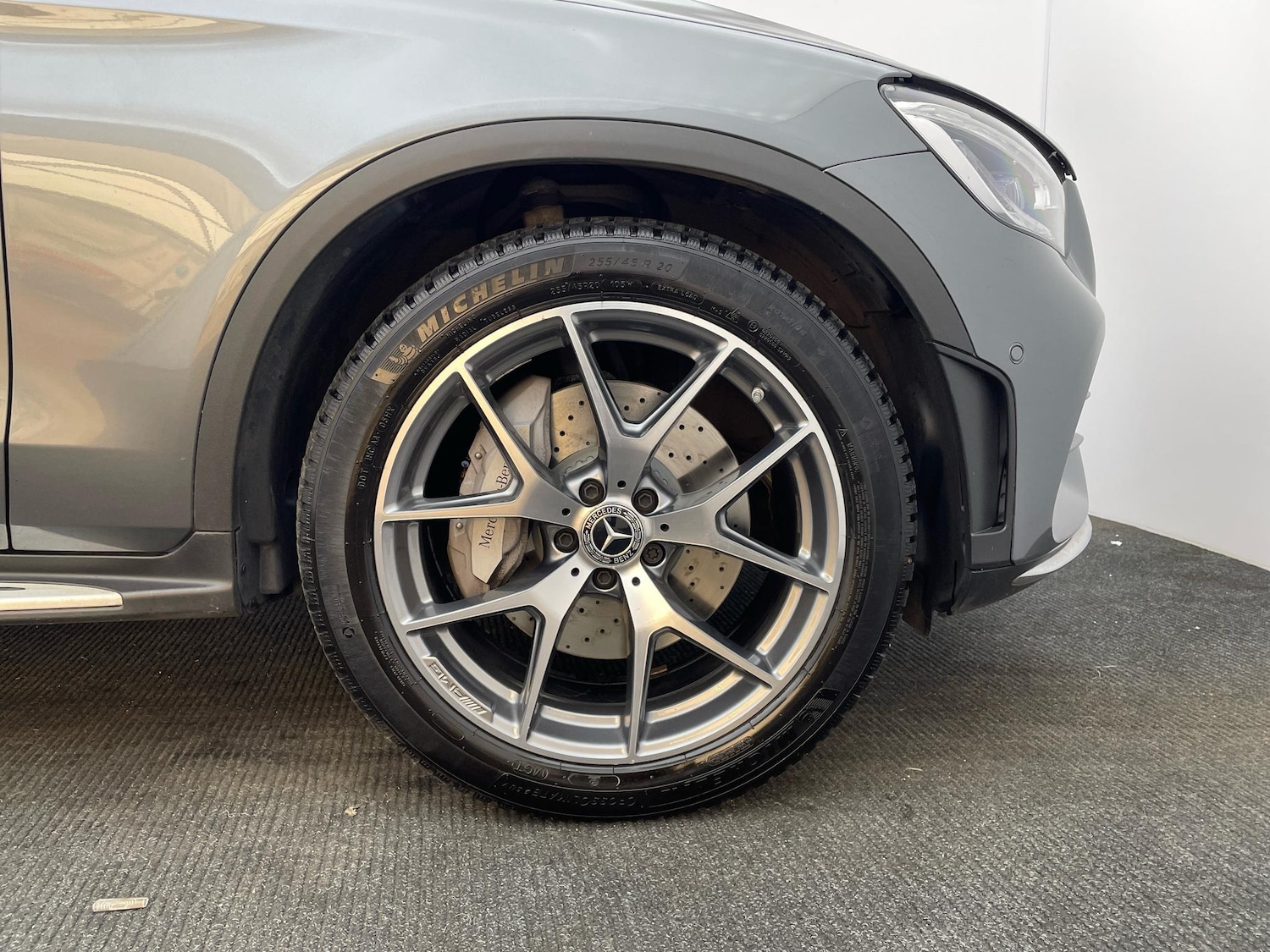 Used Mercedes-Benz GLC 2021 for sale - 76702507: Photo 4