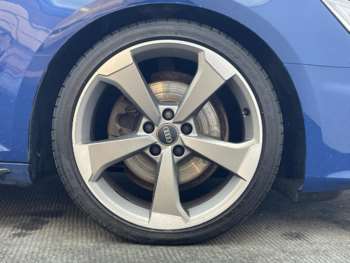 Used Audi A4 2019 for sale - 74809766: Photo