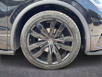 Used Volkswagen Tiguan 2024 for sale - 79225222: Photo