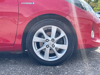 Used Toyota Yaris 2017 for sale - 78335126: Photo