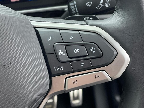 Used Volkswagen T-Roc 2024 for sale - 74653135: Photo 18