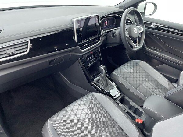 Used Volkswagen T-Roc 2024 for sale - 74653135: Photo 9
