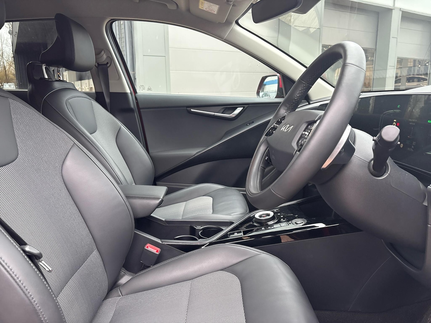 Used Kia Niro 2023 for sale - 77330873: Photo 23