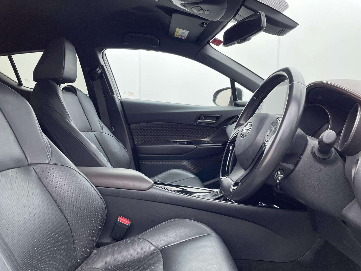 Used Toyota C-HR 2018 for sale - 77586122: Photo 23