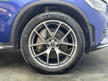 Used Mercedes-Benz GLC 2021 for sale - 77723739: Photo