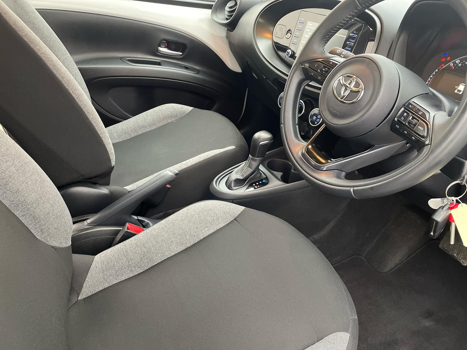 Used Toyota Aygo X 2022 for sale - 77523823: Photo 22