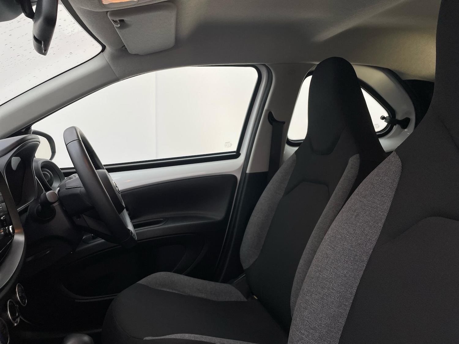 Used Toyota Aygo X 2022 for sale - 77523823: Photo 26