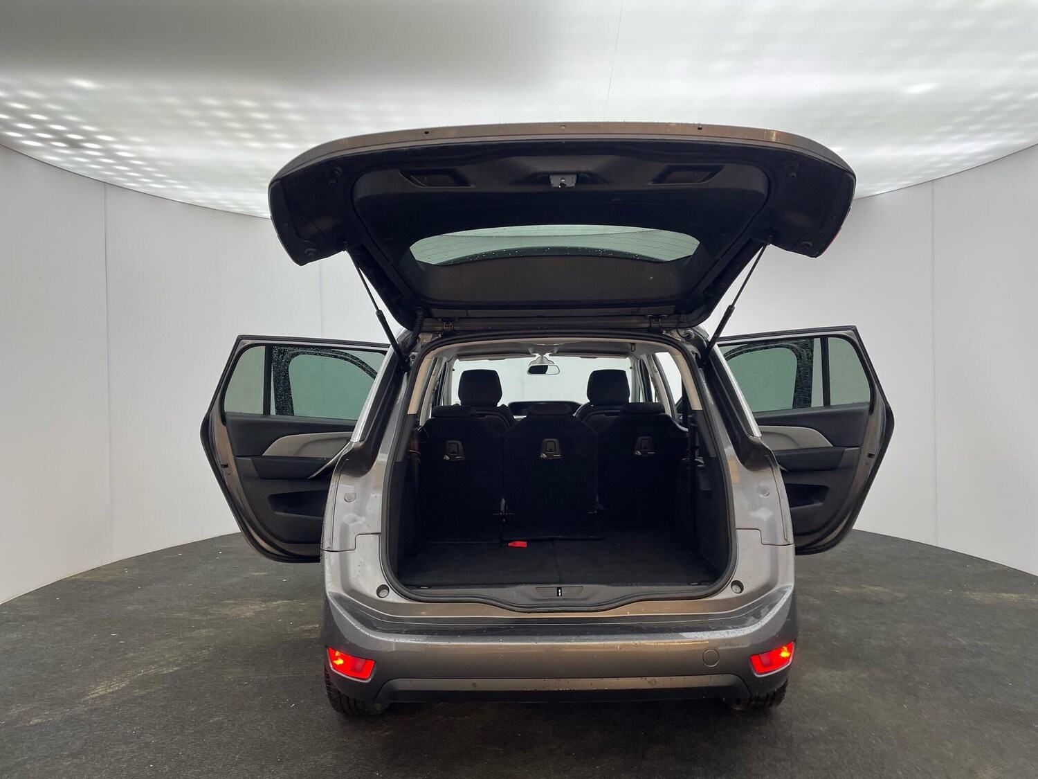 Used Citroen C4 Grand Picasso 2022 for sale - 76765873: Photo 32