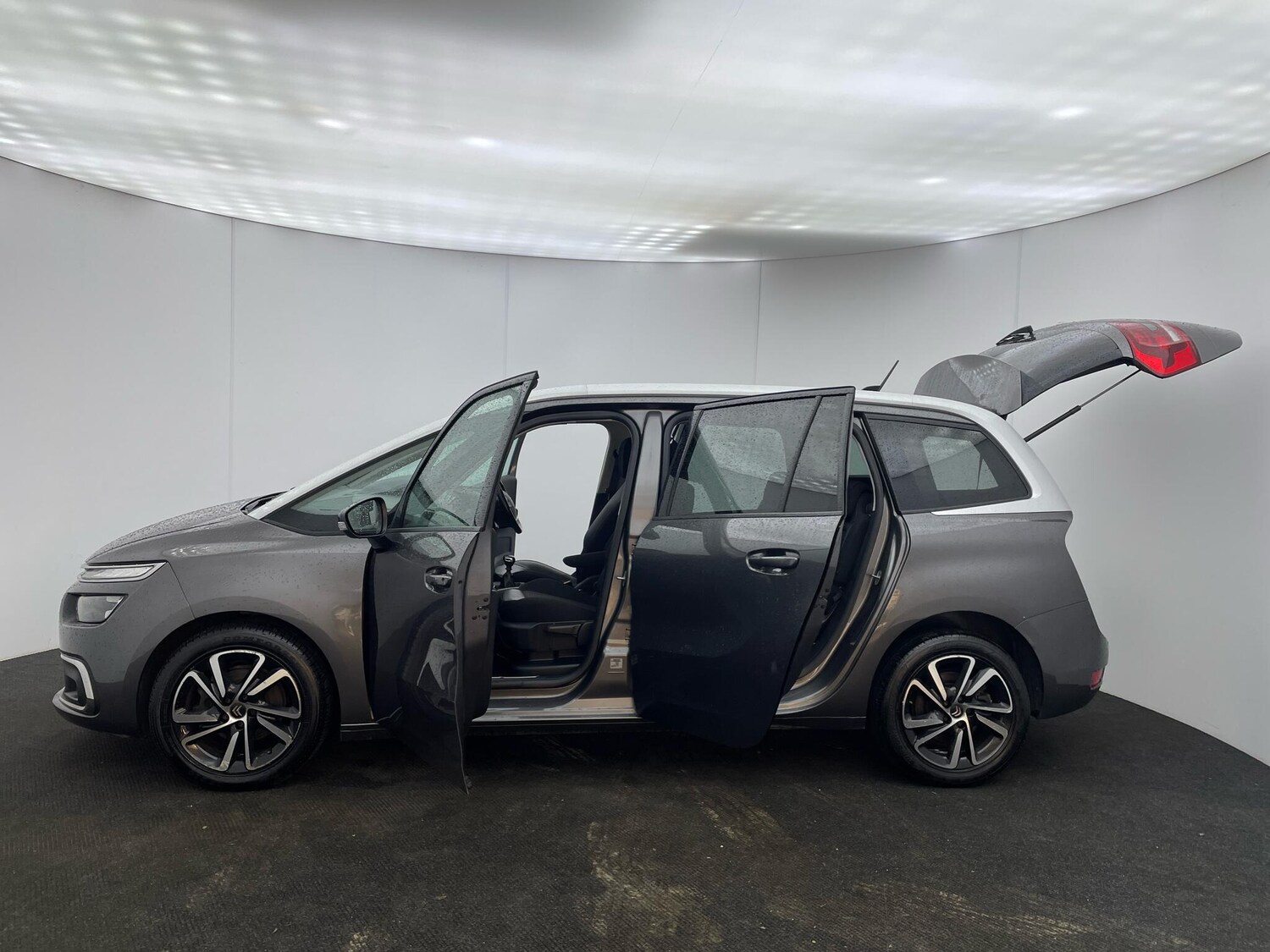 Used Citroen C4 Grand Picasso 2022 for sale - 76765873: Photo 34