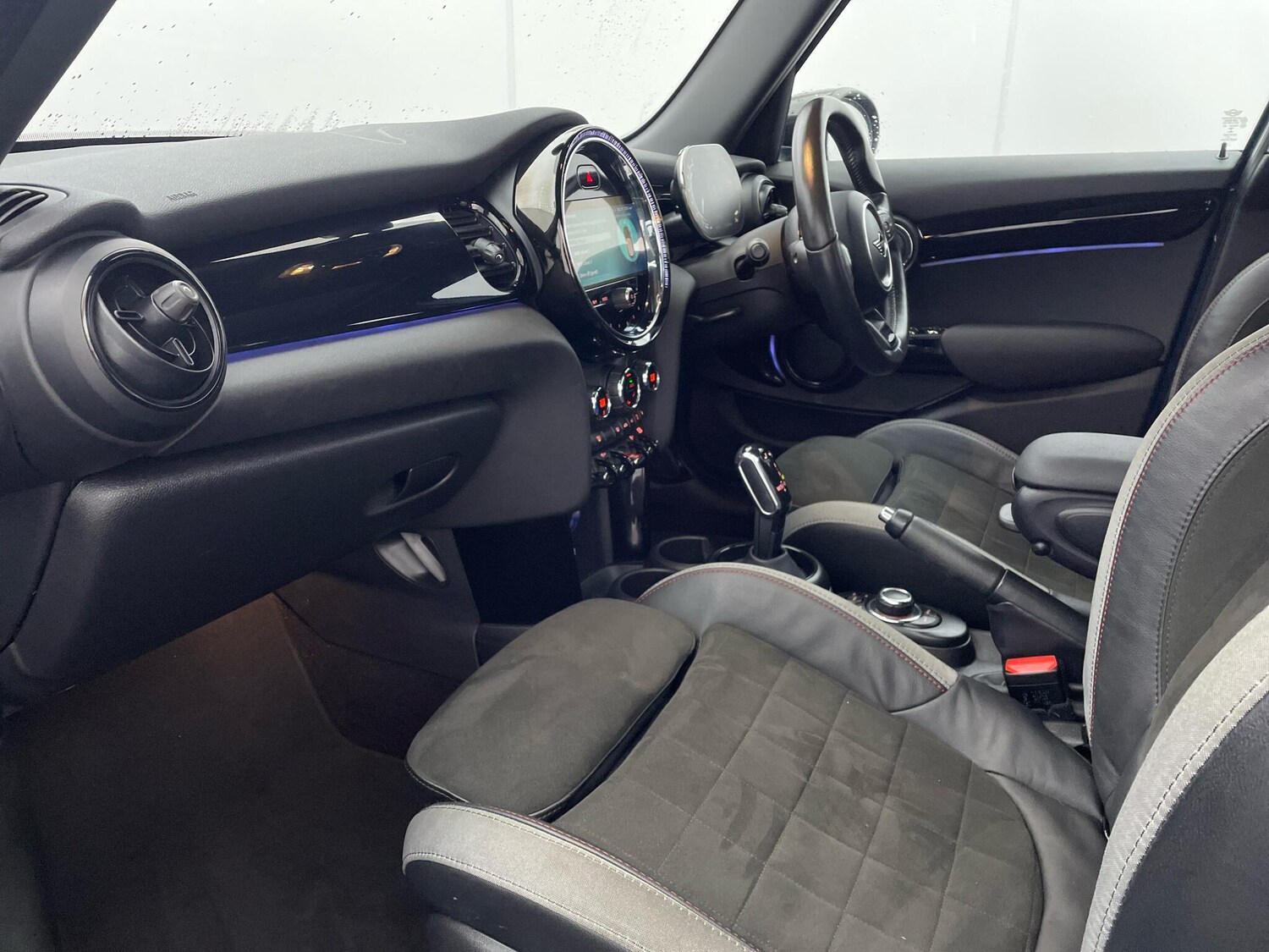 Used MINI Hatch 2021 for sale - 76370571: Photo 25