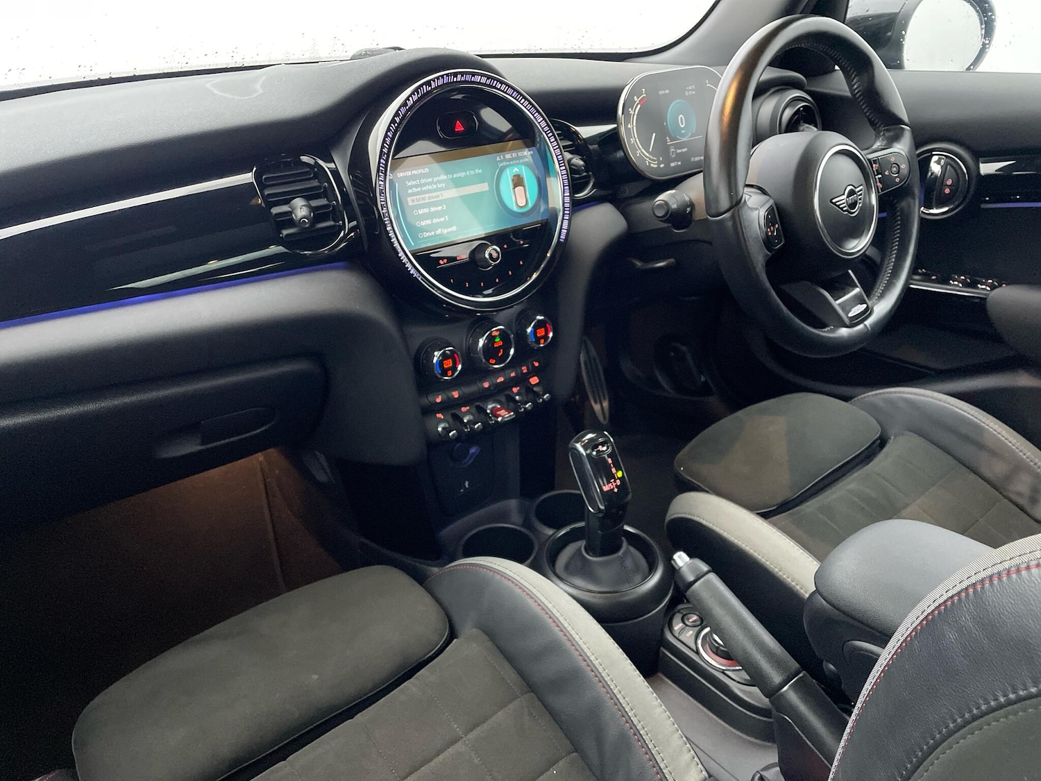 Used MINI Hatch 2021 for sale - 76370571: Photo 9