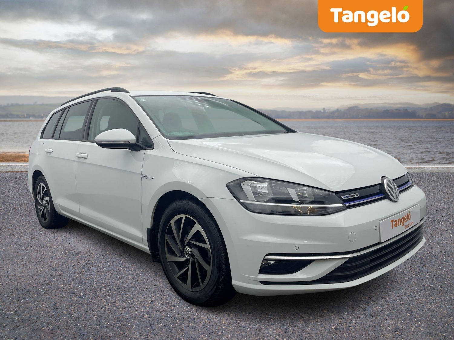 Used Volkswagen Golf 2019 for sale - 76765843: Photo 1
