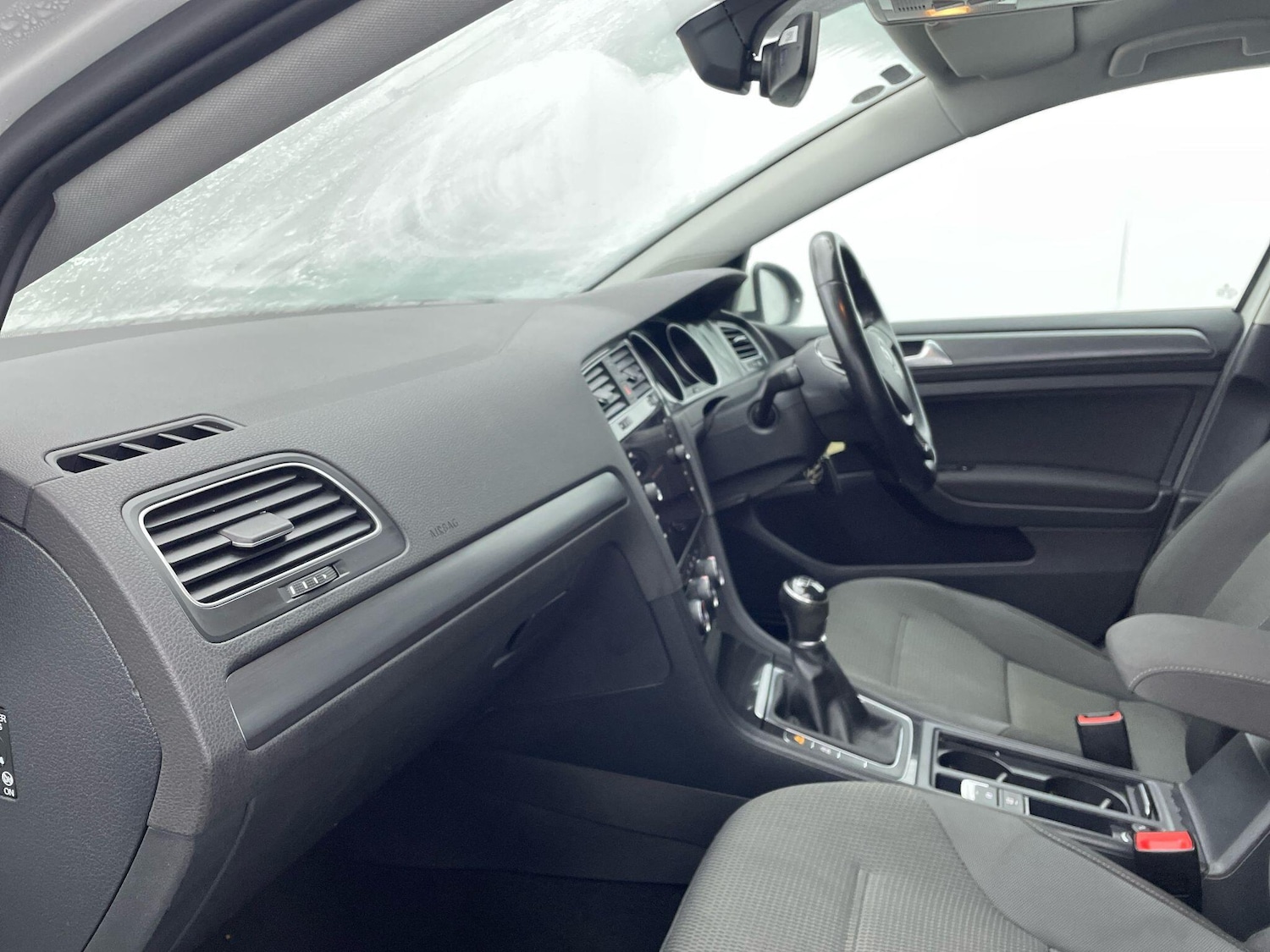 Used Volkswagen Golf 2019 for sale - 76765843: Photo 17