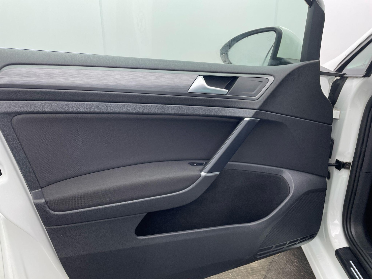 Used Volkswagen Golf 2019 for sale - 76765843: Photo 28