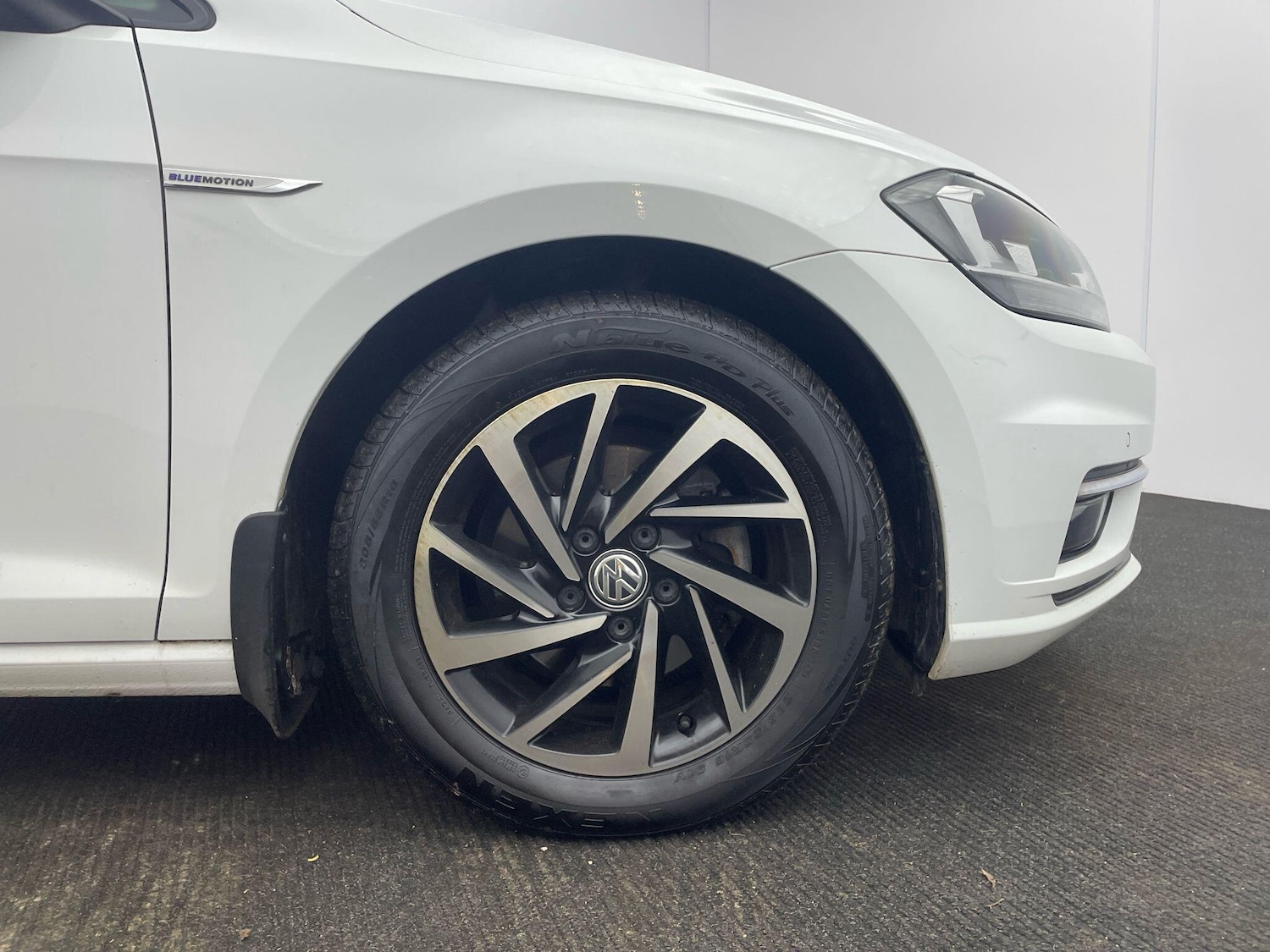 Used Volkswagen Golf 2019 for sale - 76765843: Photo 29