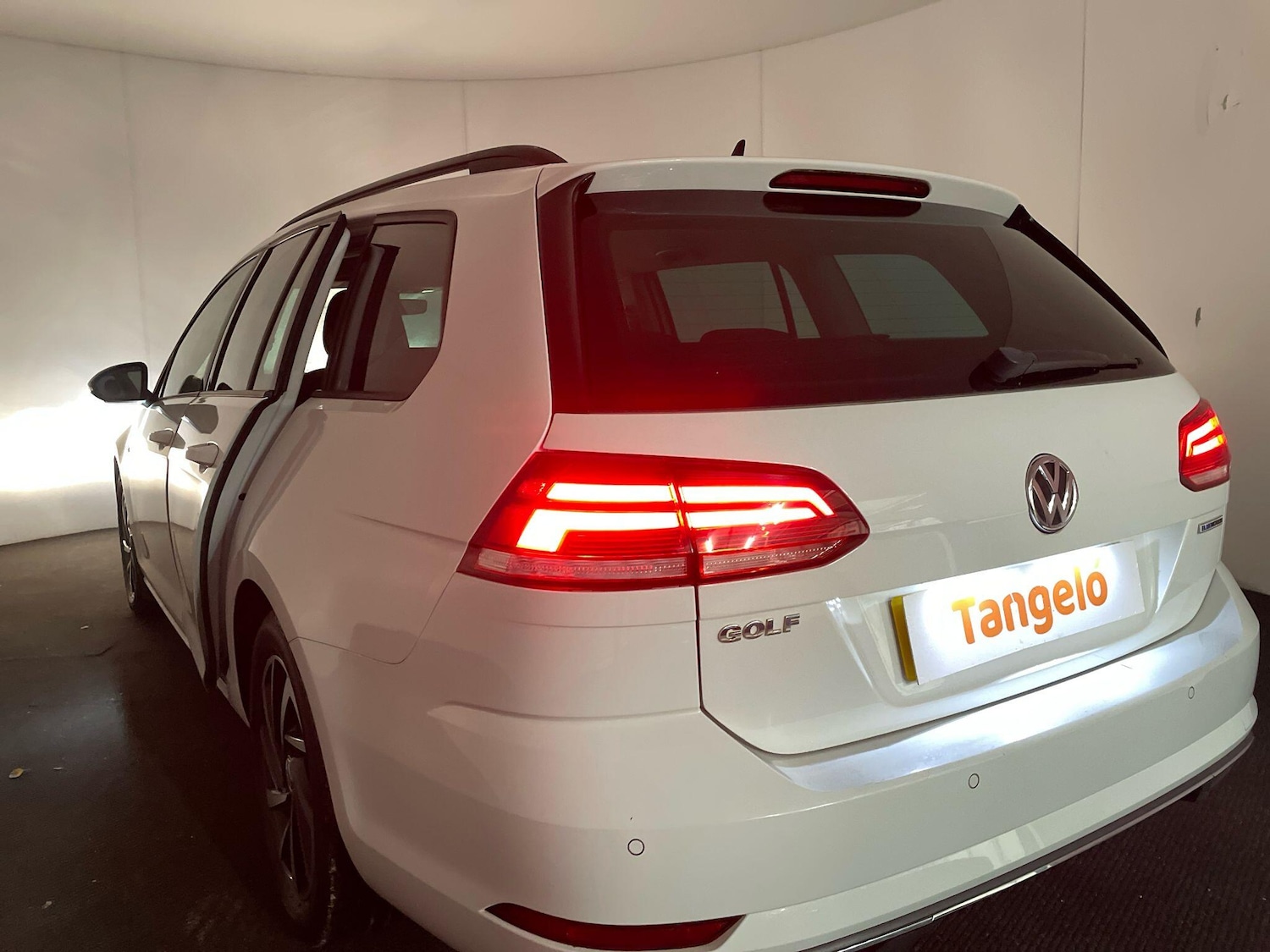 Used Volkswagen Golf 2019 for sale - 76765843: Photo 7