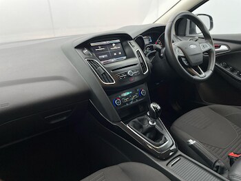 Used Ford Focus 2016 for sale - 76538190: Photo