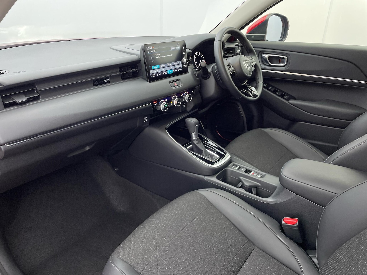 Used Honda HR-V 2024 for sale - 76072608: Photo 32