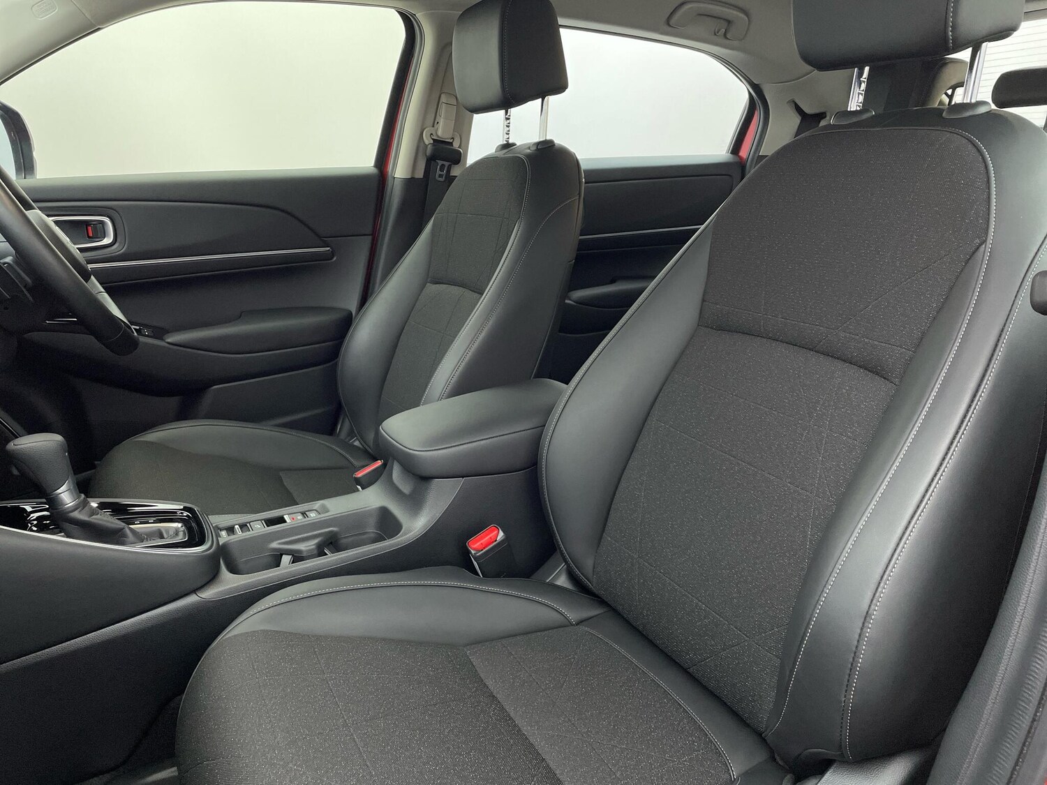 Used Honda HR-V 2024 for sale - 76072608: Photo 35