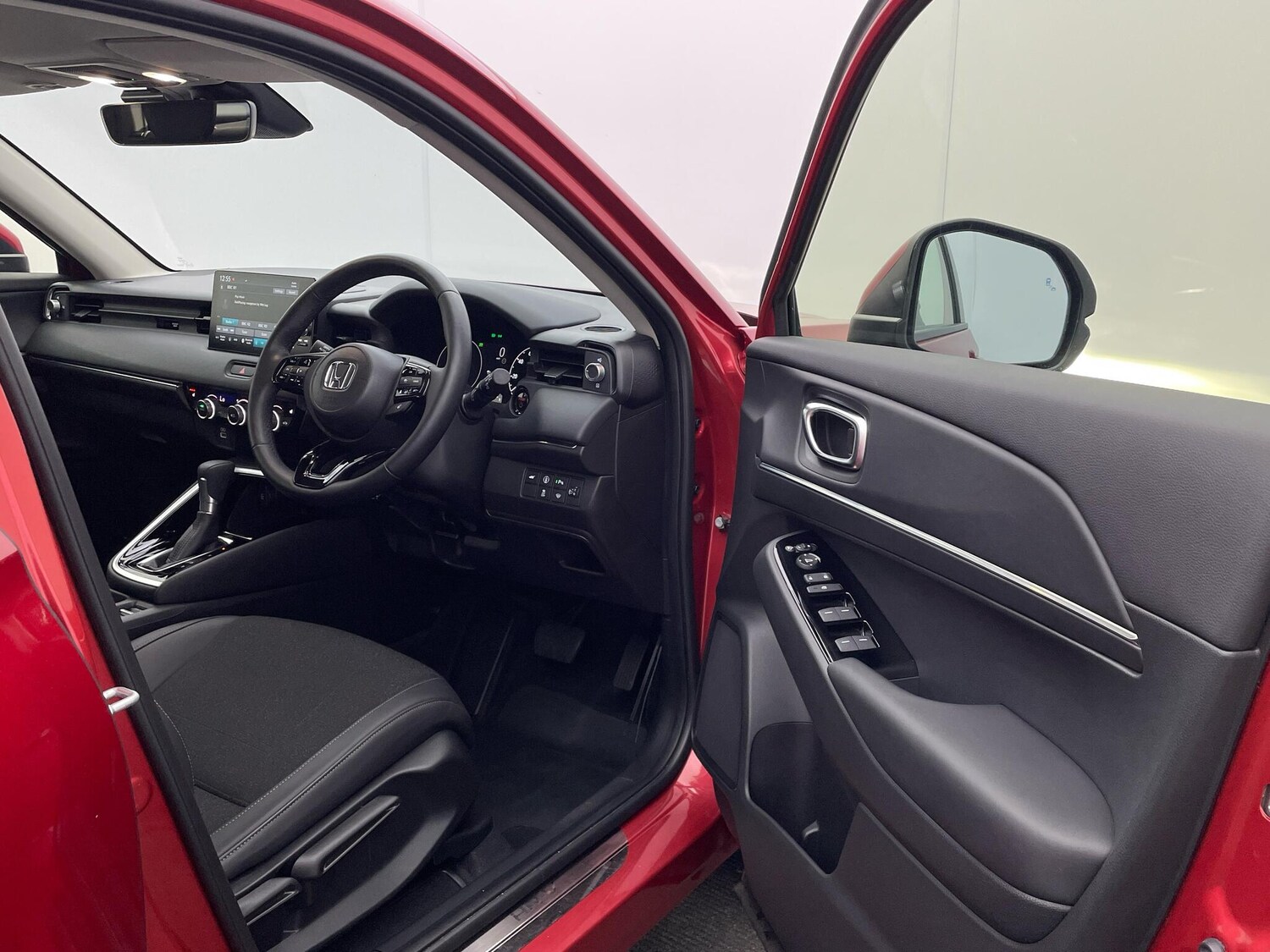 Used Honda HR-V 2024 for sale - 76072608: Photo 38