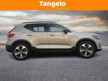 Used Volvo XC40 2022 for sale - 77882903: Photo