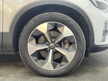 Used Volvo XC40 2022 for sale - 77882903: Photo