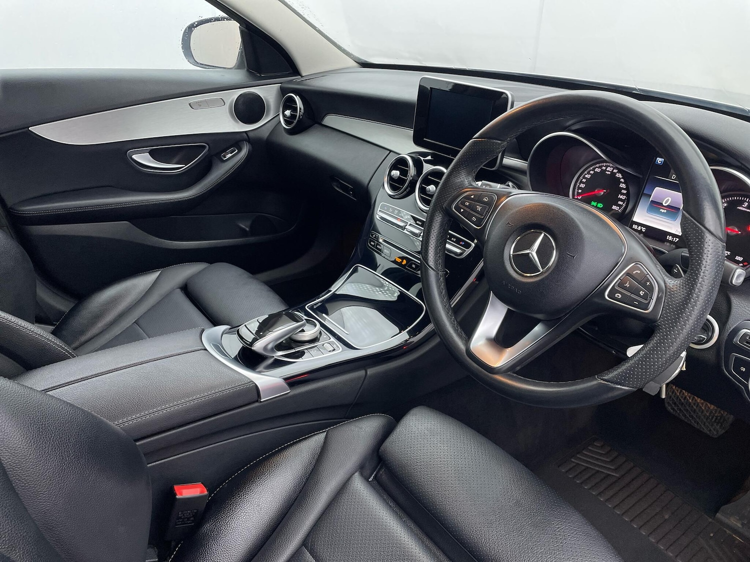 Used Mercedes-Benz C Class 2017 for sale - 76644628: Photo 27