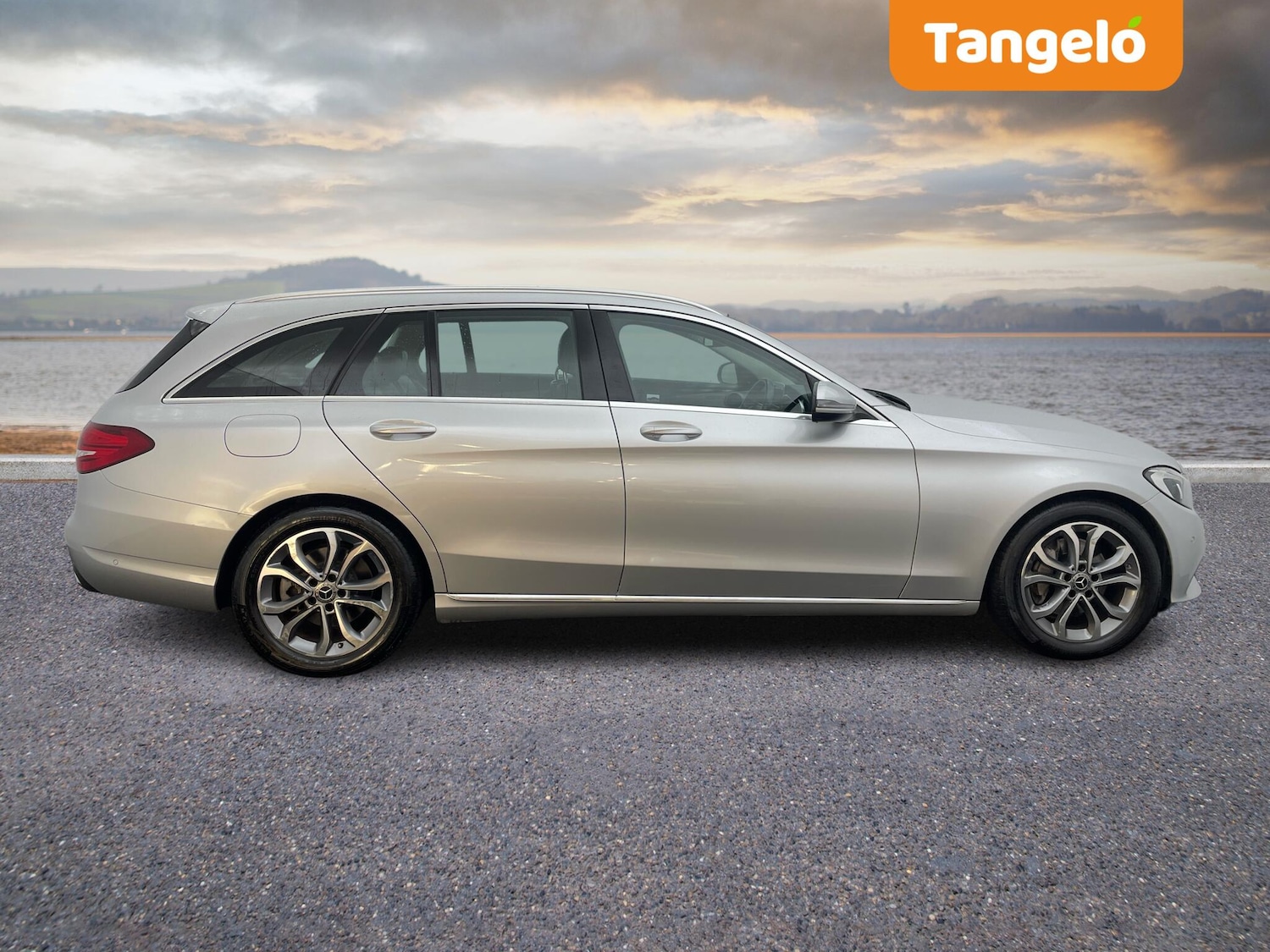 Used Mercedes-Benz C Class 2017 for sale - 76644628: Photo 3