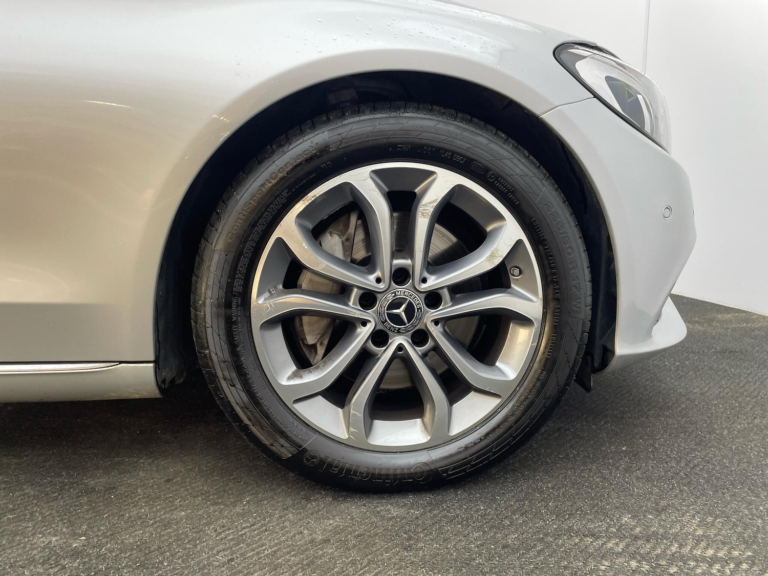 Used Mercedes-Benz C Class 2017 for sale - 76644628: Photo 4