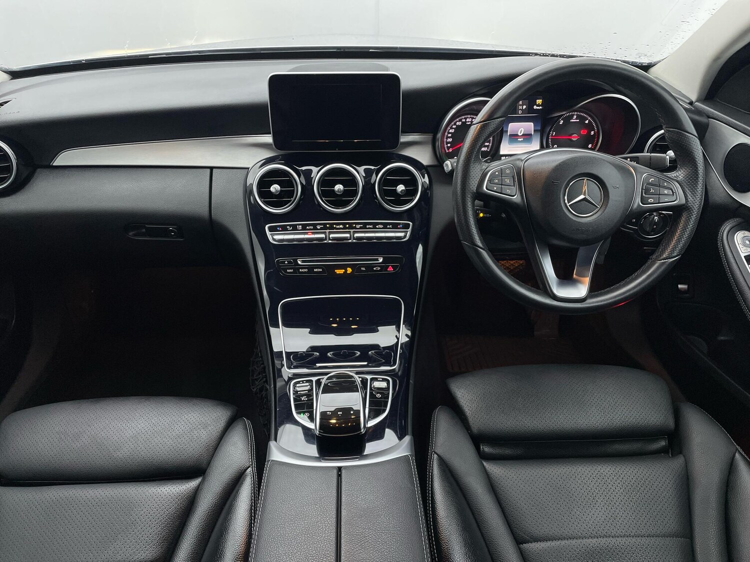 Used Mercedes-Benz C Class 2017 for sale - 76644628: Photo 7