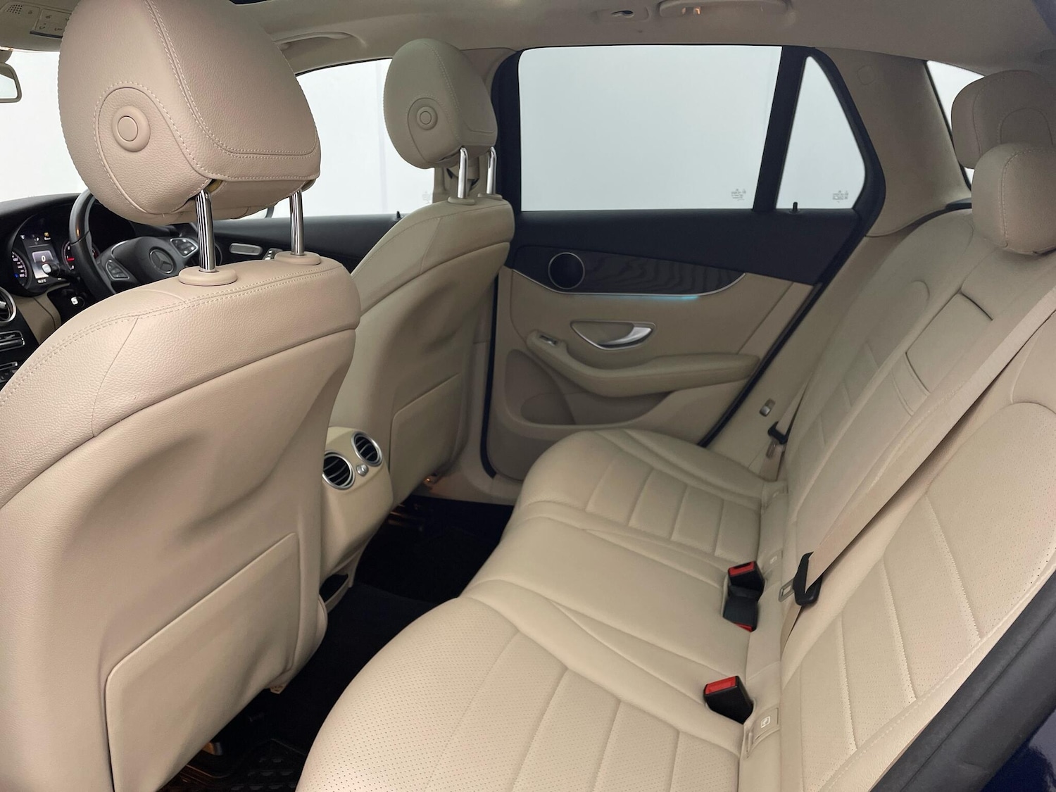 Used Mercedes-Benz GLC 2017 for sale - 76072318: Photo 10
