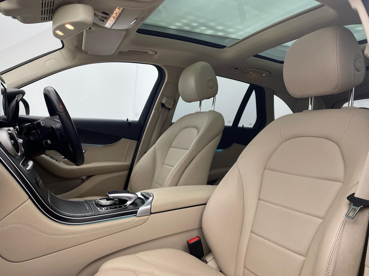 Used Mercedes-Benz GLC 2017 for sale - 76072318: Photo 33