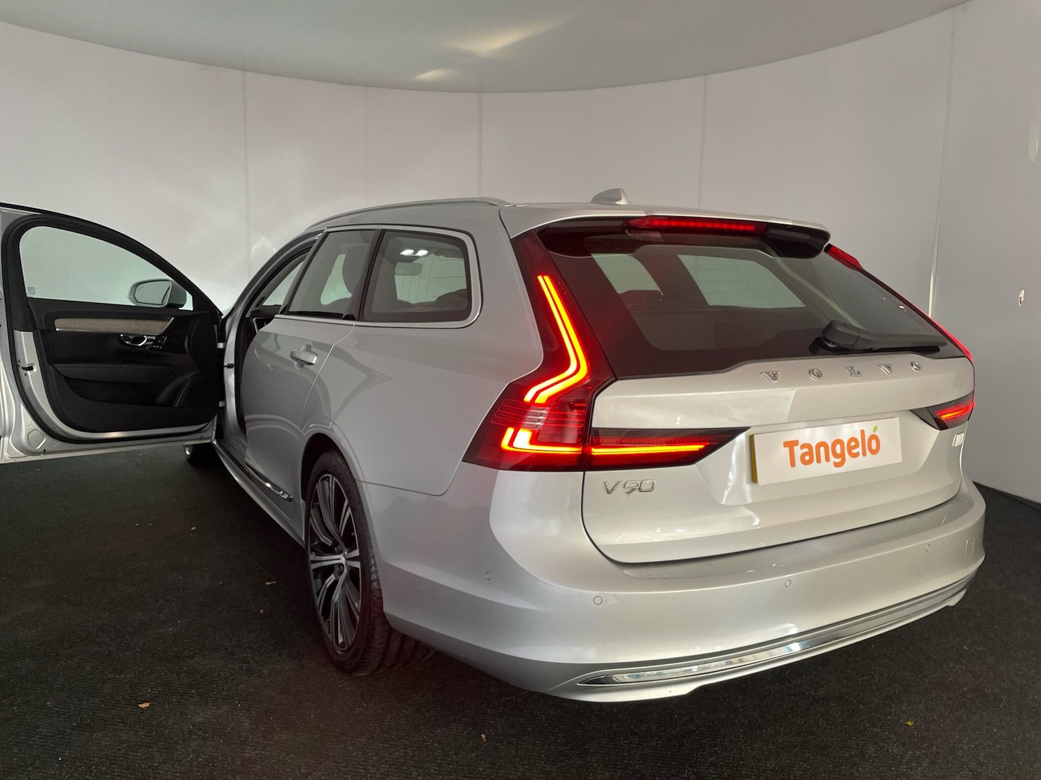 Used Volvo V90 2021 for sale - 76408452: Photo 34